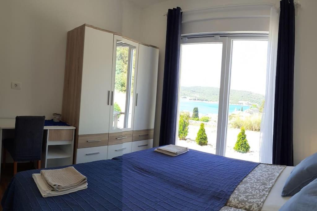 Vis - Luxury Holiday Villa With Swimming Pool Kültér fotó
