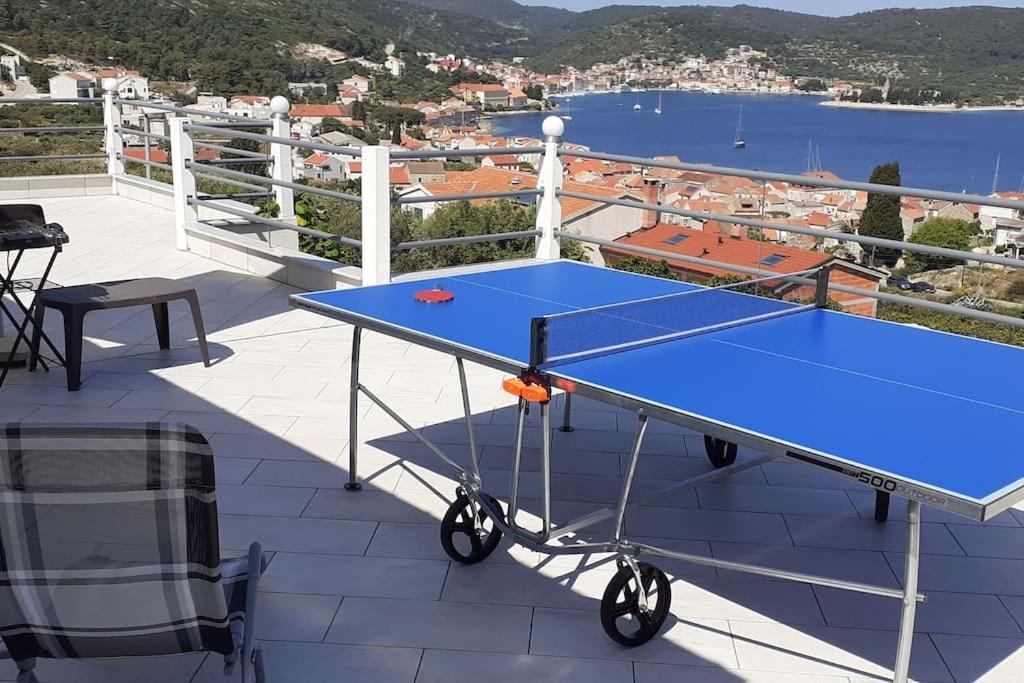 Vis - Luxury Holiday Villa With Swimming Pool Kültér fotó
